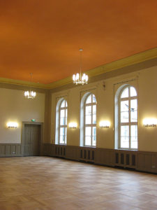 senger-kaptain-zeitz-projekt-franziskanerkloster-aula-mehrzwecksaal-2